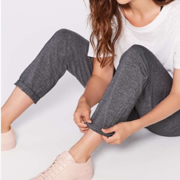 Lululemon On The Fly Pant *28" Heathered Black Size 8 - Picture 5 of 9